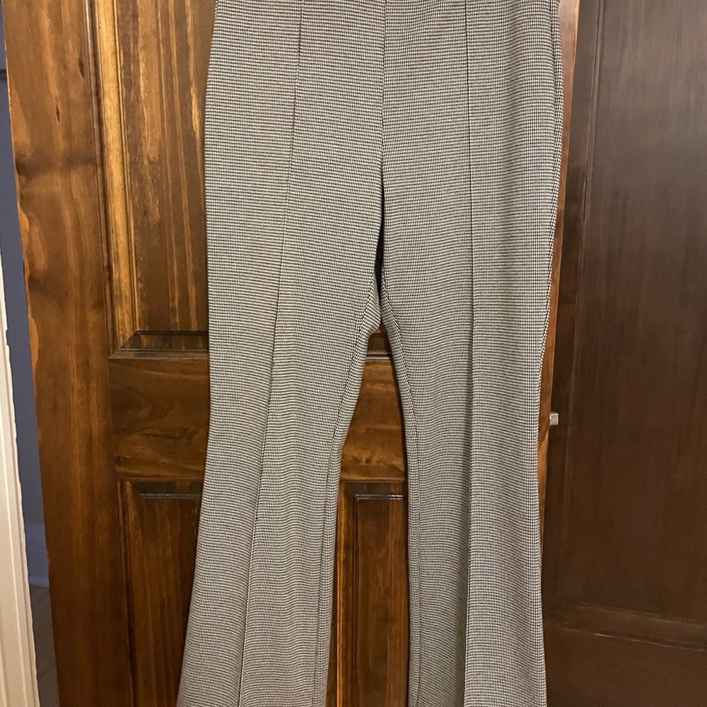 LOFT Black and White Mini Houndstooth Check Patterned Flare Pants